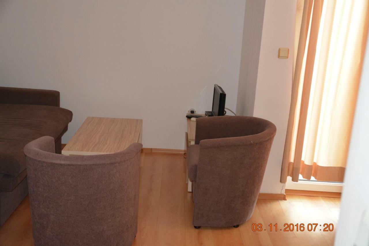 Guest Apartments Salena サニービーチ エクステリア 写真