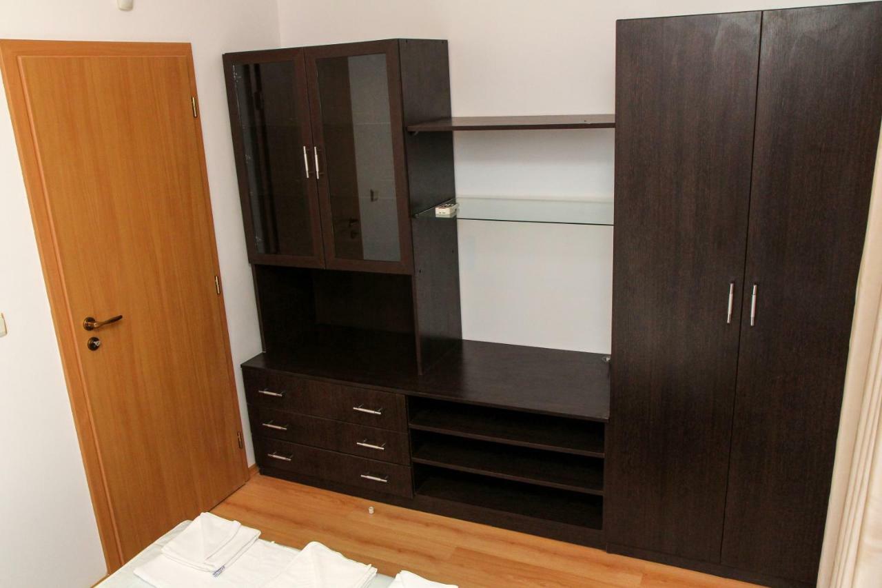 Guest Apartments Salena サニービーチ エクステリア 写真