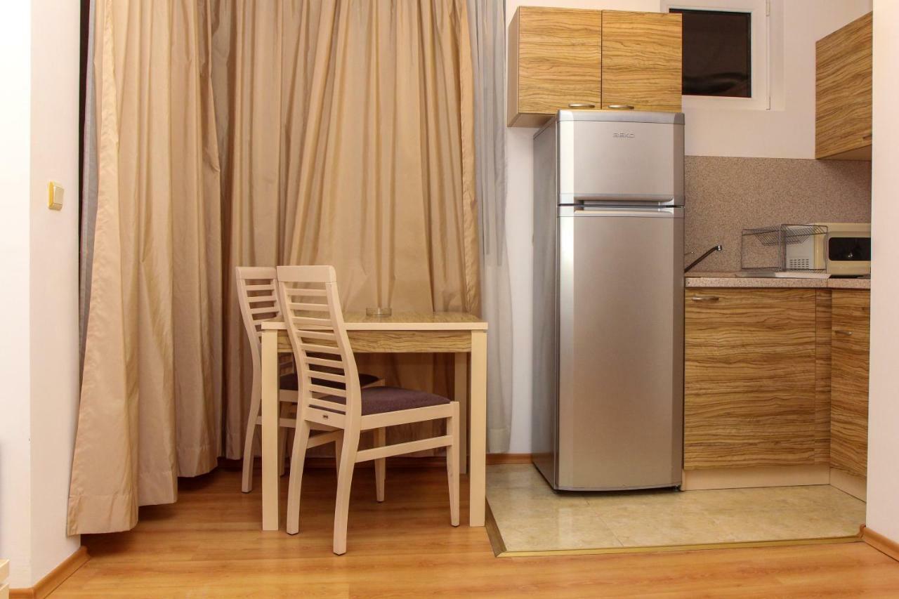 Guest Apartments Salena サニービーチ エクステリア 写真