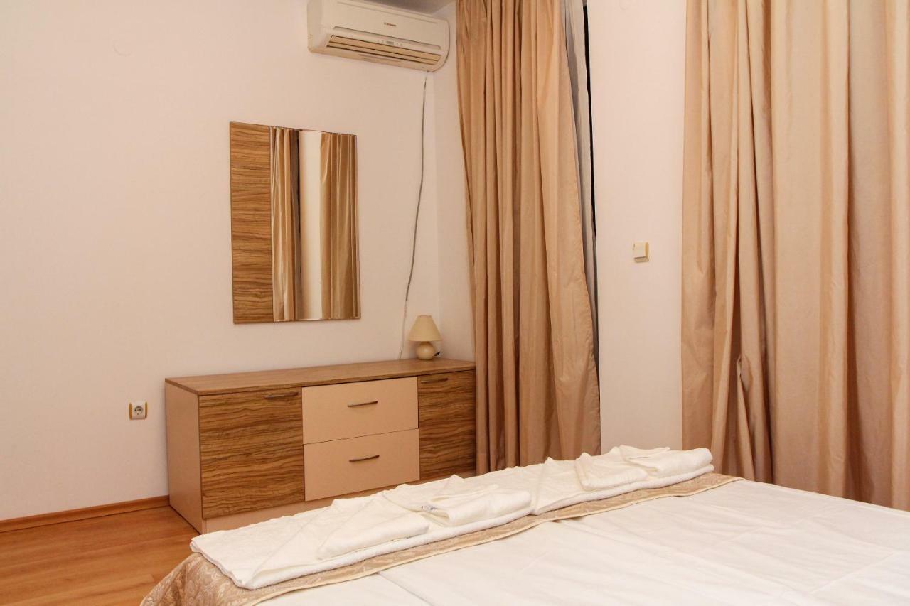 Guest Apartments Salena サニービーチ エクステリア 写真
