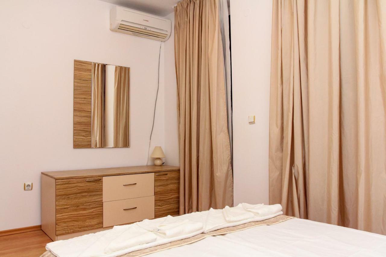 Guest Apartments Salena サニービーチ エクステリア 写真