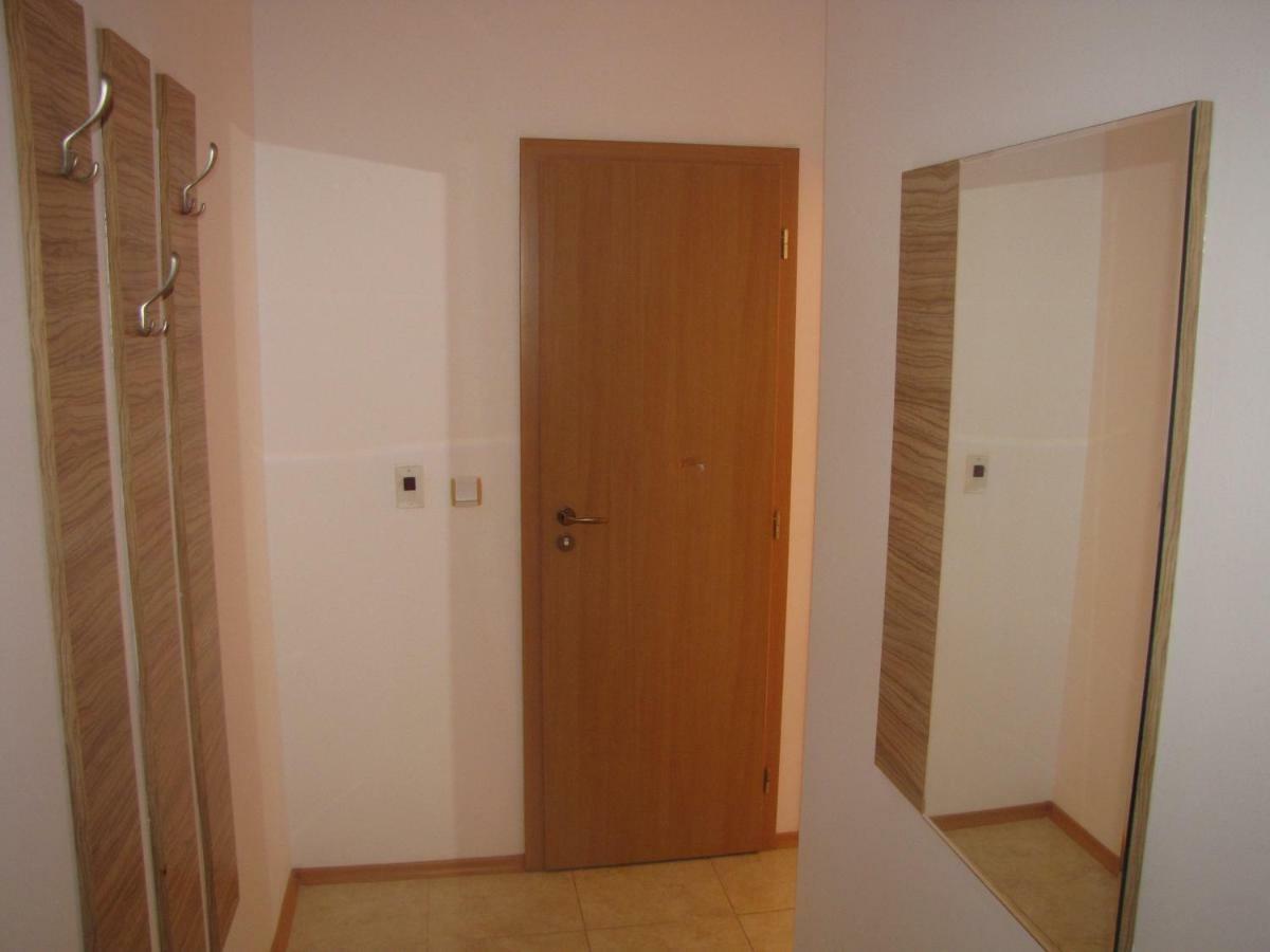 Guest Apartments Salena サニービーチ エクステリア 写真