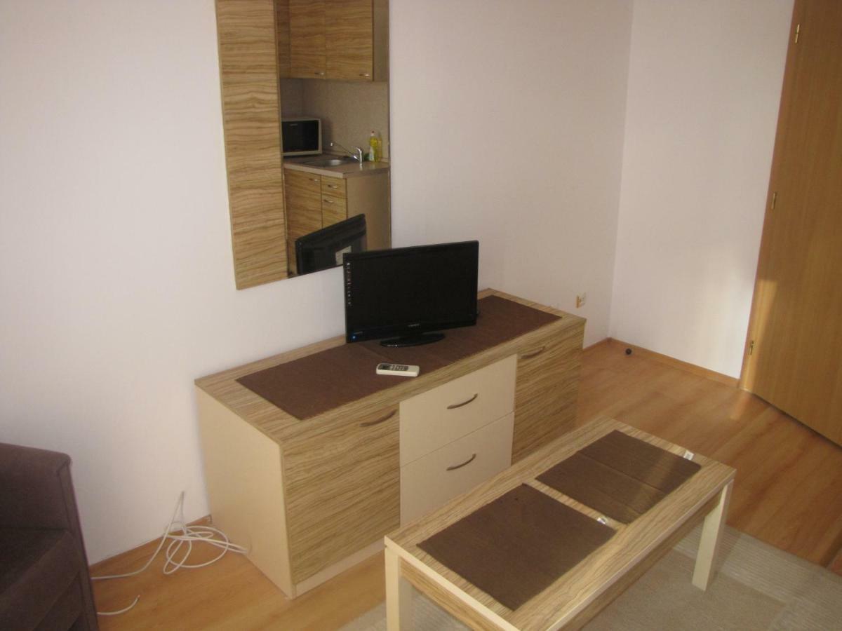 Guest Apartments Salena サニービーチ エクステリア 写真